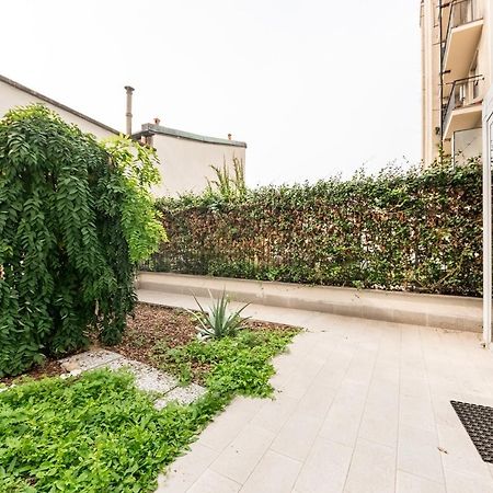 Renovated Apt With Garden & Veranda! 米兰 外观 照片