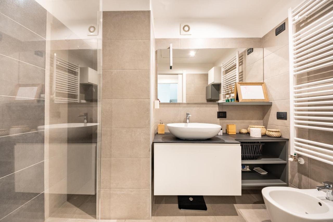 Renovated Apt With Garden & Veranda! 米兰 外观 照片